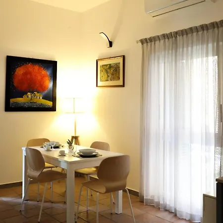 Daire Casa Indipendente Via Belvedere 101 - Vomero