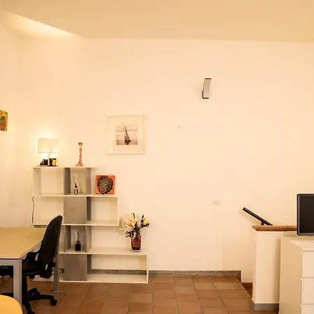 Casa Indipendente Via Belvedere 101 - Vomero *